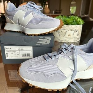 SOLD OUT Lilac New Balance 327 (Free People)